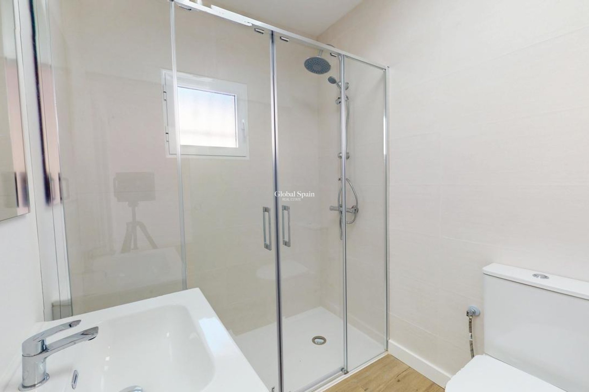 Venta - APARTAMENTO -
VILLAMARTÍN - Costa Blanca