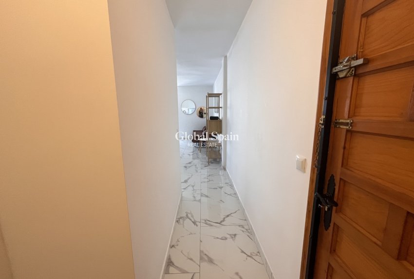 Venta - APARTAMENTO -
VILLAMARTÍN - Costa Blanca