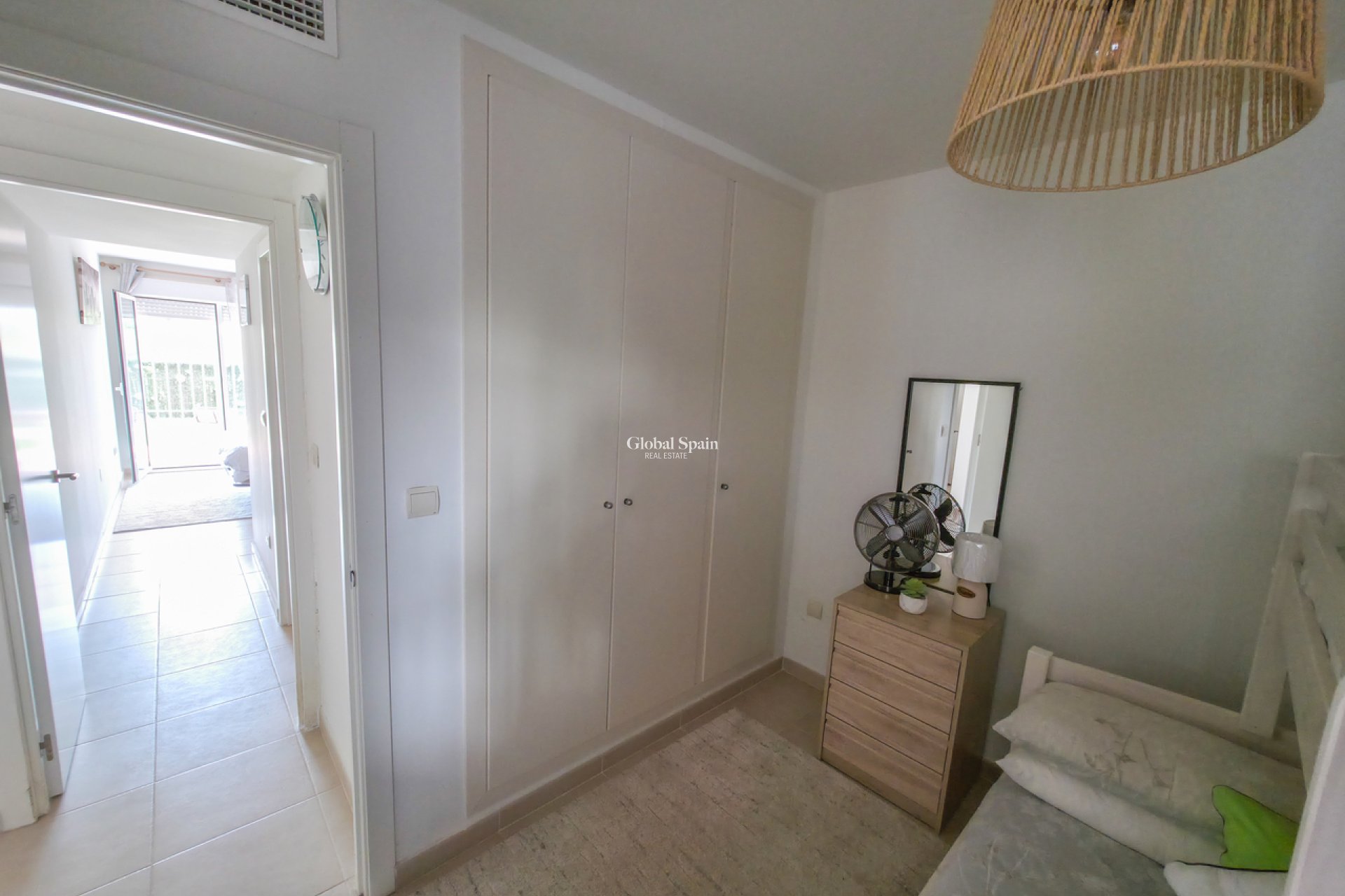 Venta - APARTAMENTO -
VILLAMARTÍN - Costa Blanca