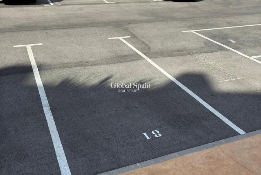 Venta - APARTAMENTO -
VILLAMARTÍN - Costa Blanca