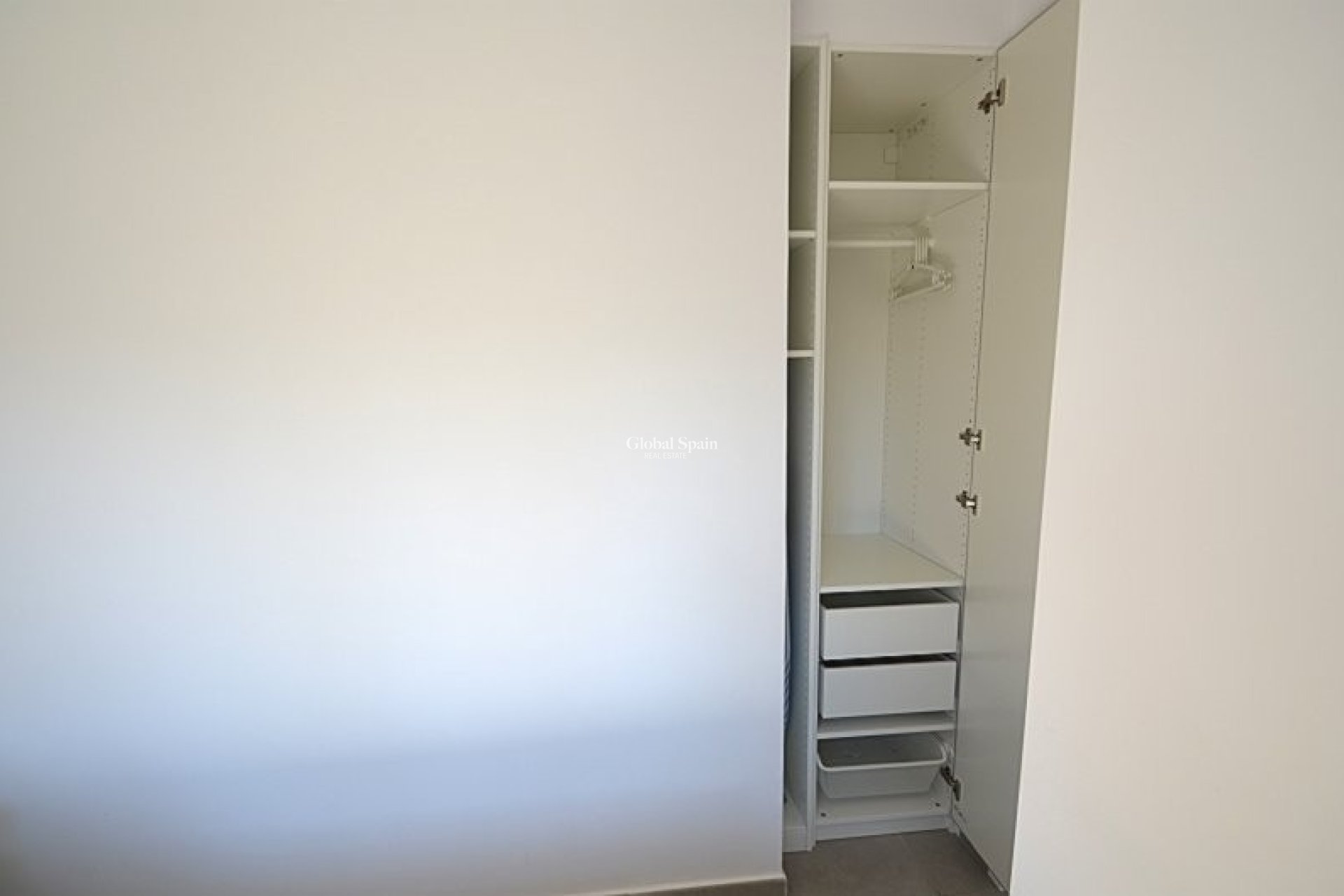 Venta - APARTAMENTO -
VILLAMARTÍN - Costa Blanca