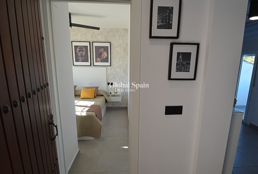 Venta - APARTAMENTO -
VILLAMARTÍN - Costa Blanca