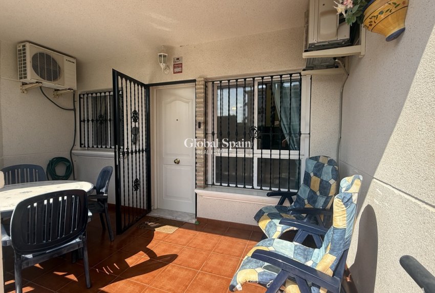 Venta - APARTAMENTO -
VILLAMARTÍN - Costa Blanca