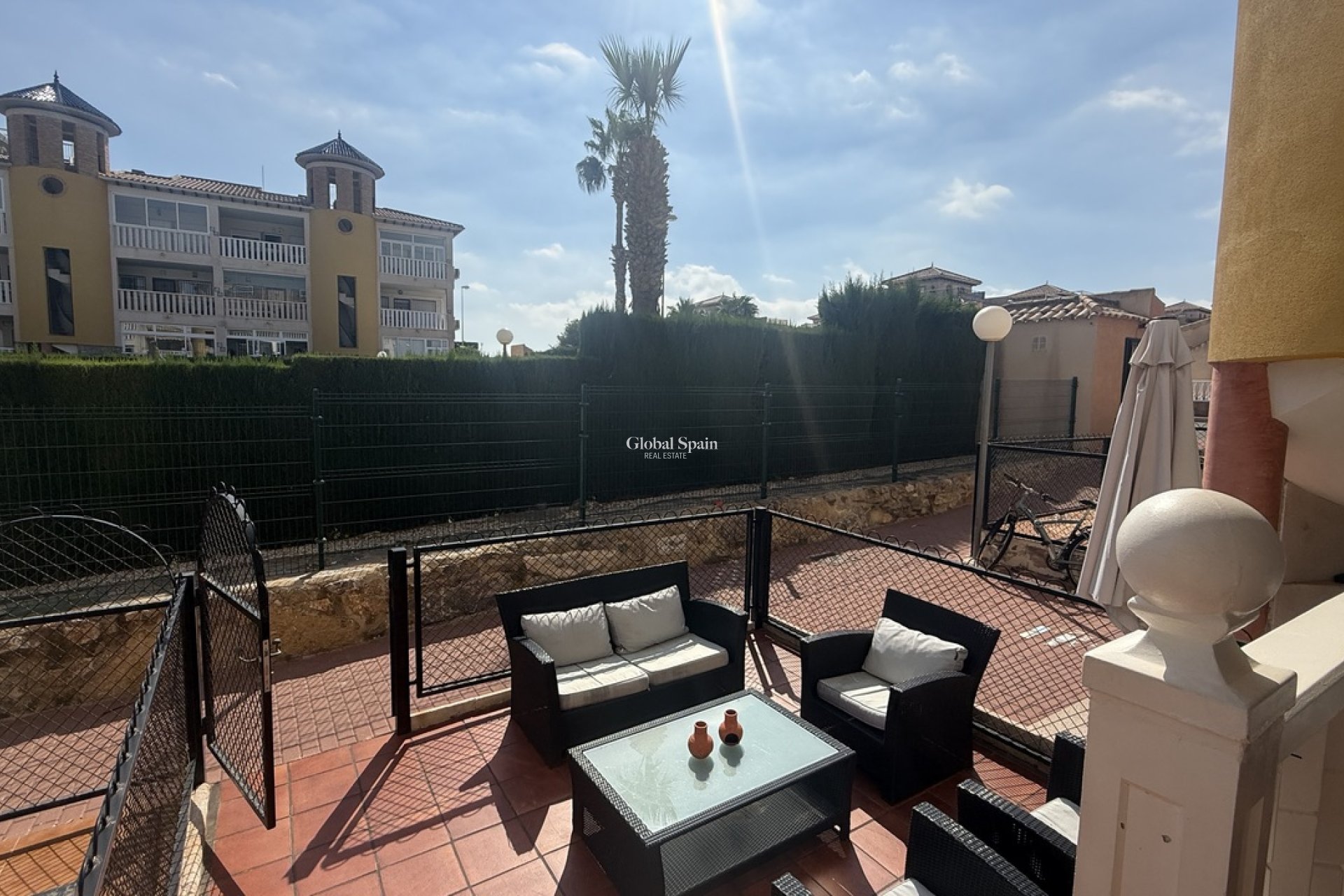 Venta - APARTAMENTO -
VILLAMARTÍN - Costa Blanca