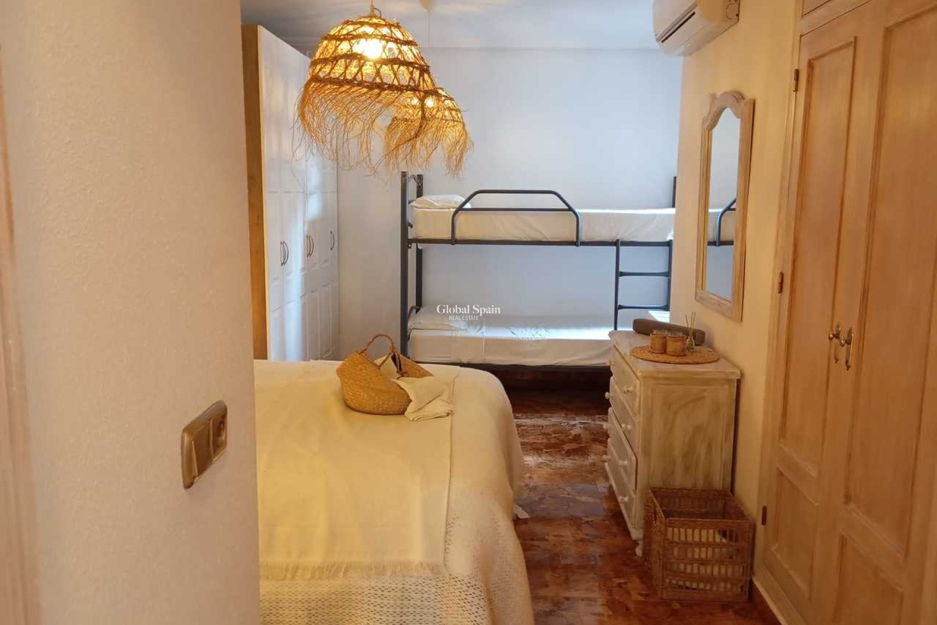 Venta - APARTAMENTO -
VILLAMARTÍN - Costa Blanca