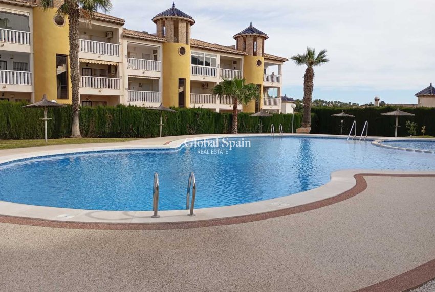 Venta - APARTAMENTO -
VILLAMARTÍN - Costa Blanca
