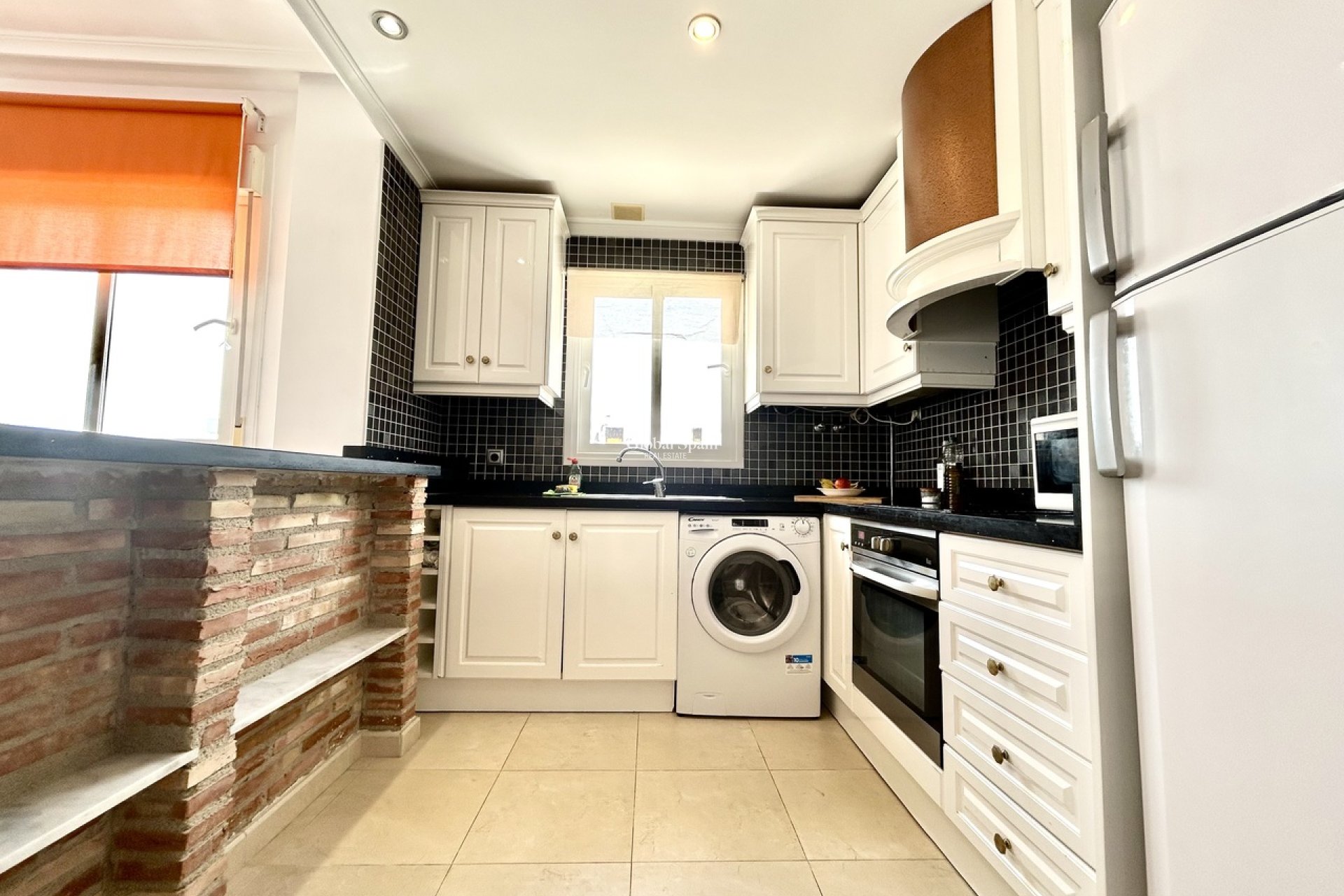 Venta - APARTAMENTO -
VILLAMARTÍN - Costa Blanca