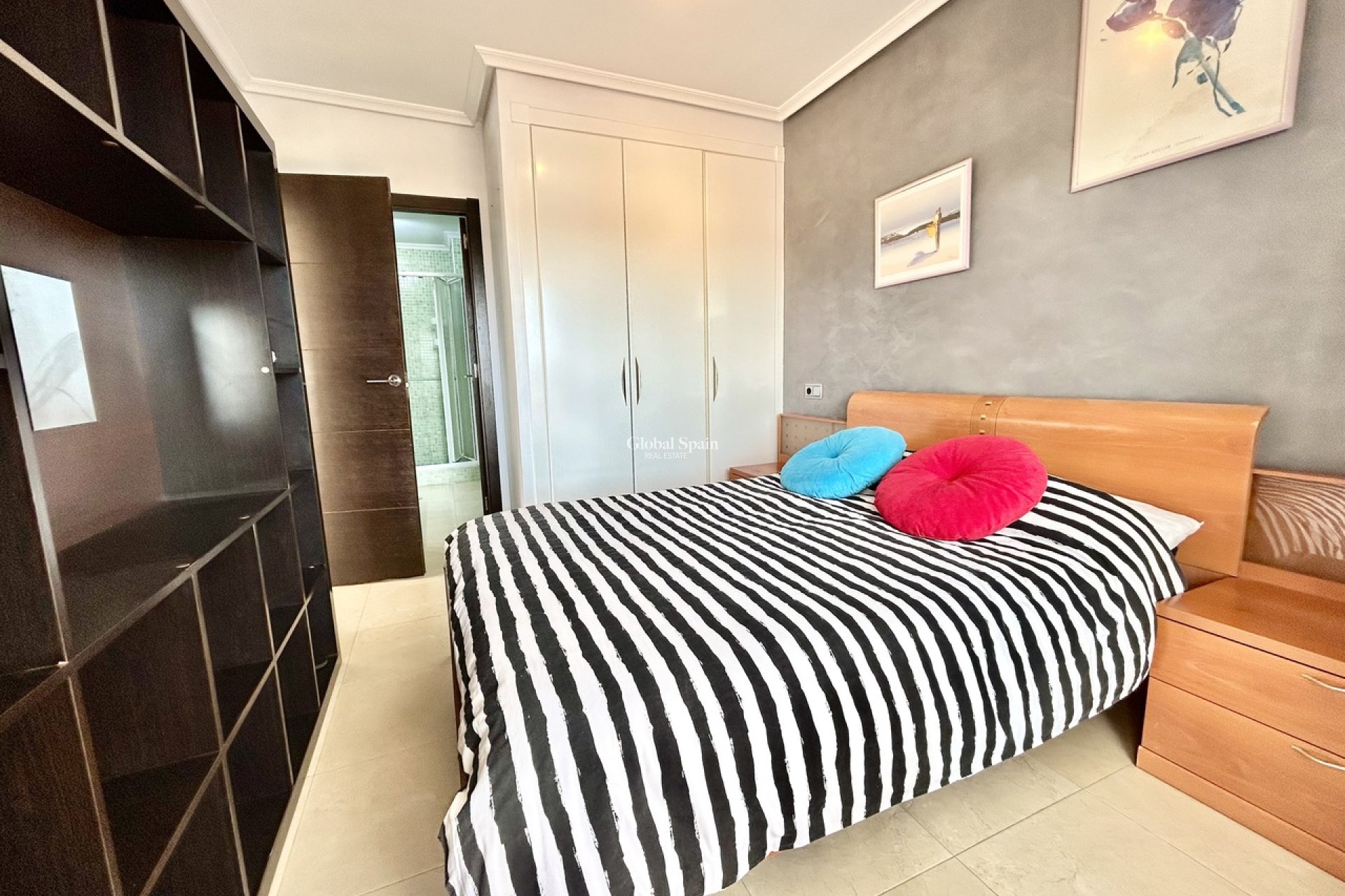 Venta - APARTAMENTO -
VILLAMARTÍN - Costa Blanca