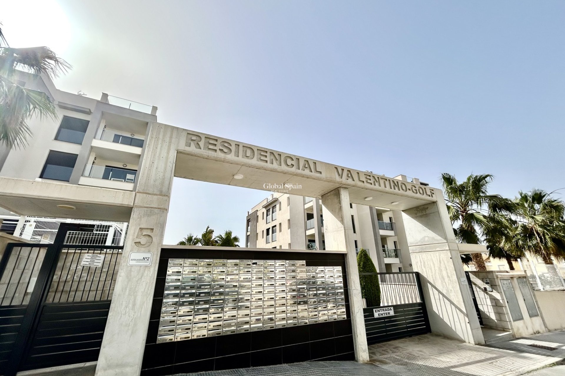 Venta - APARTAMENTO -
VILLAMARTÍN - Costa Blanca