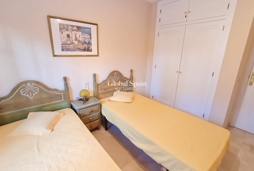 Venta - APARTAMENTO -
VILLAMARTÍN - Costa Blanca