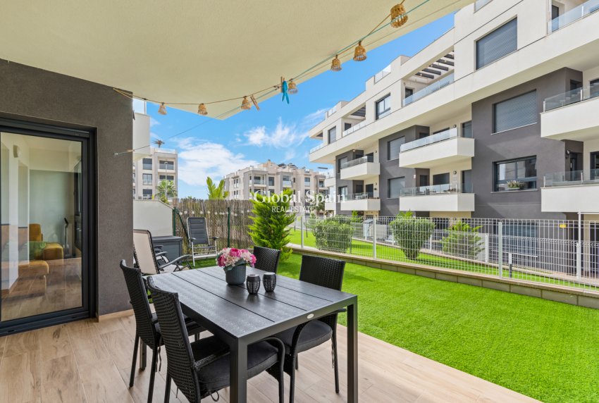 Venta - APARTAMENTO -
VILLAMARTÍN - Costa Blanca