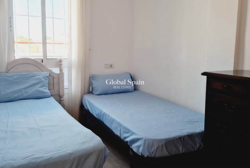 Venta - APARTAMENTO -
VILLAMARTÍN - Costa Blanca