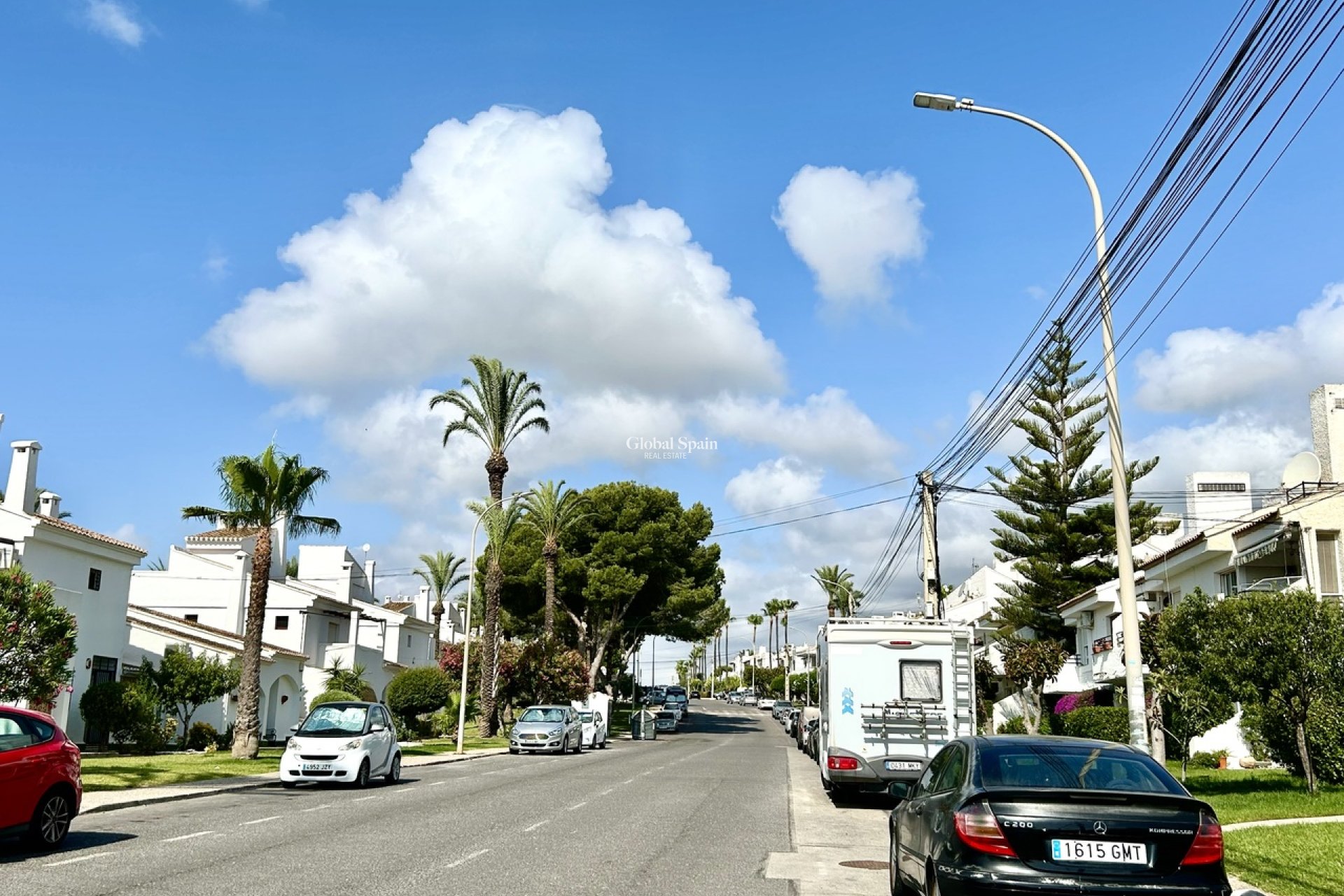 Venta - APARTAMENTO -
VILLAMARTÍN - Costa Blanca