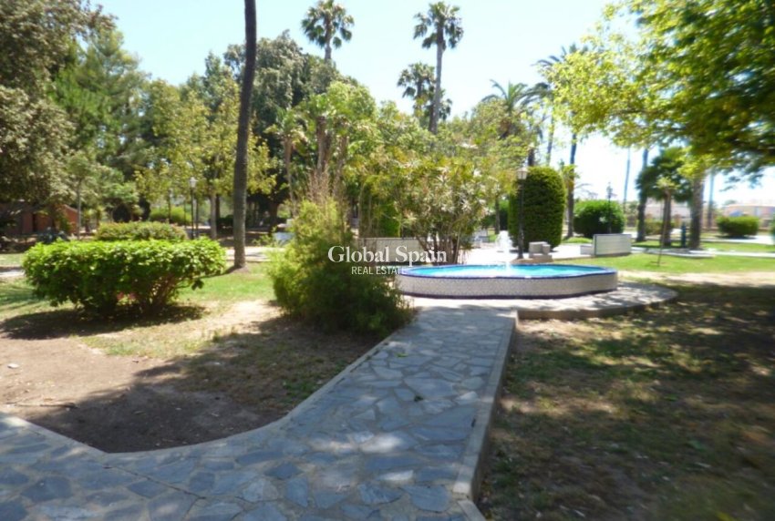 Venta - APARTAMENTO -
VILLAMARTÍN - Costa Blanca