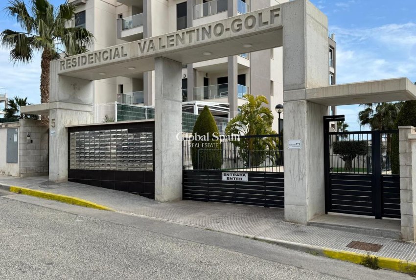 Venta - APARTAMENTO -
VILLAMARTÍN - Costa Blanca