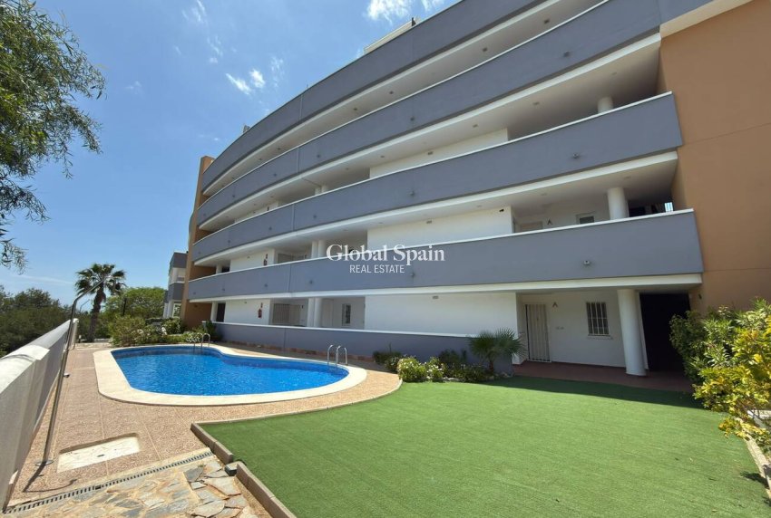 Venta - APARTAMENTO -
VILLAMARTÍN - Costa Blanca