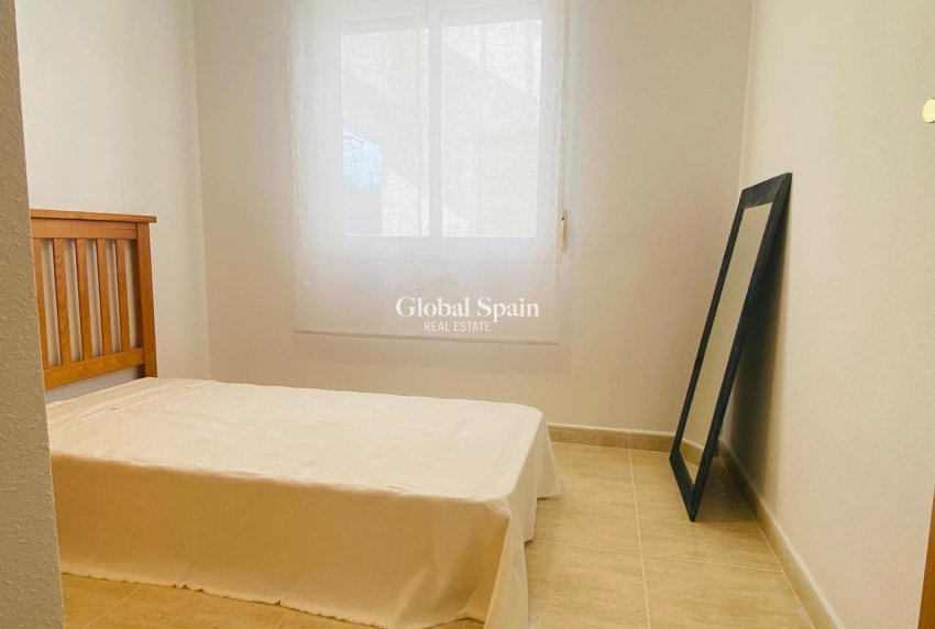 Venta - APARTAMENTO -
VILLAMARTÍN - Costa Blanca