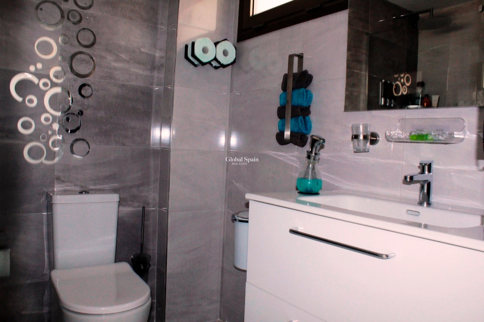 Venta - APARTAMENTO -
VILLAMARTÍN - Costa Blanca