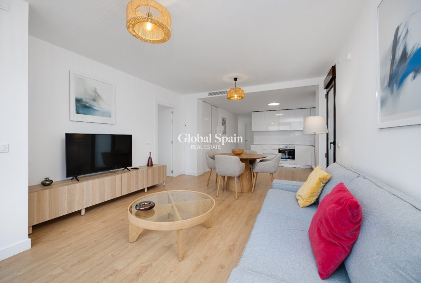 Venta - APARTAMENTO -
VILLAMARTÍN - Costa Blanca