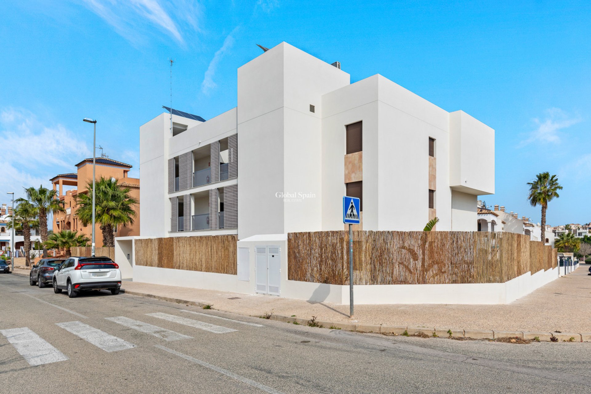 Venta - APARTAMENTO -
VILLAMARTÍN - Costa Blanca