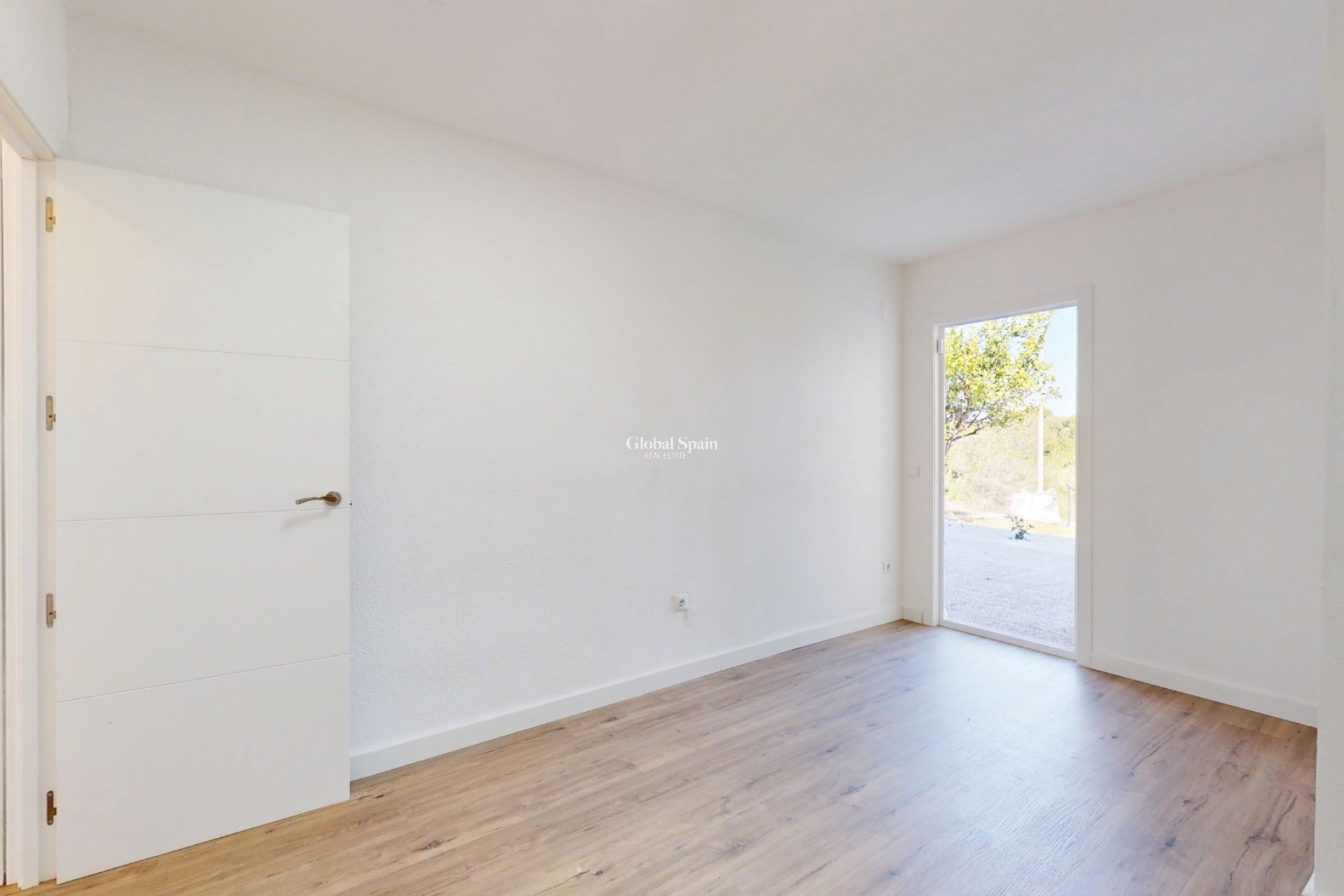 Venta - APARTAMENTO -
VILLAMARTÍN - Costa Blanca