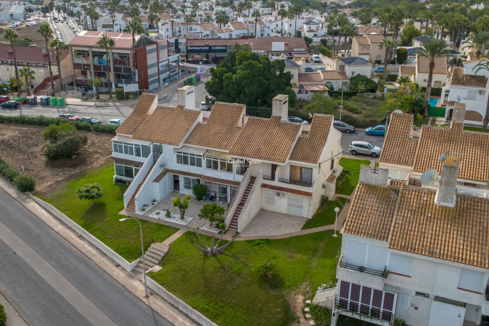 Venta - APARTAMENTO -
VILLAMARTÍN - Costa Blanca