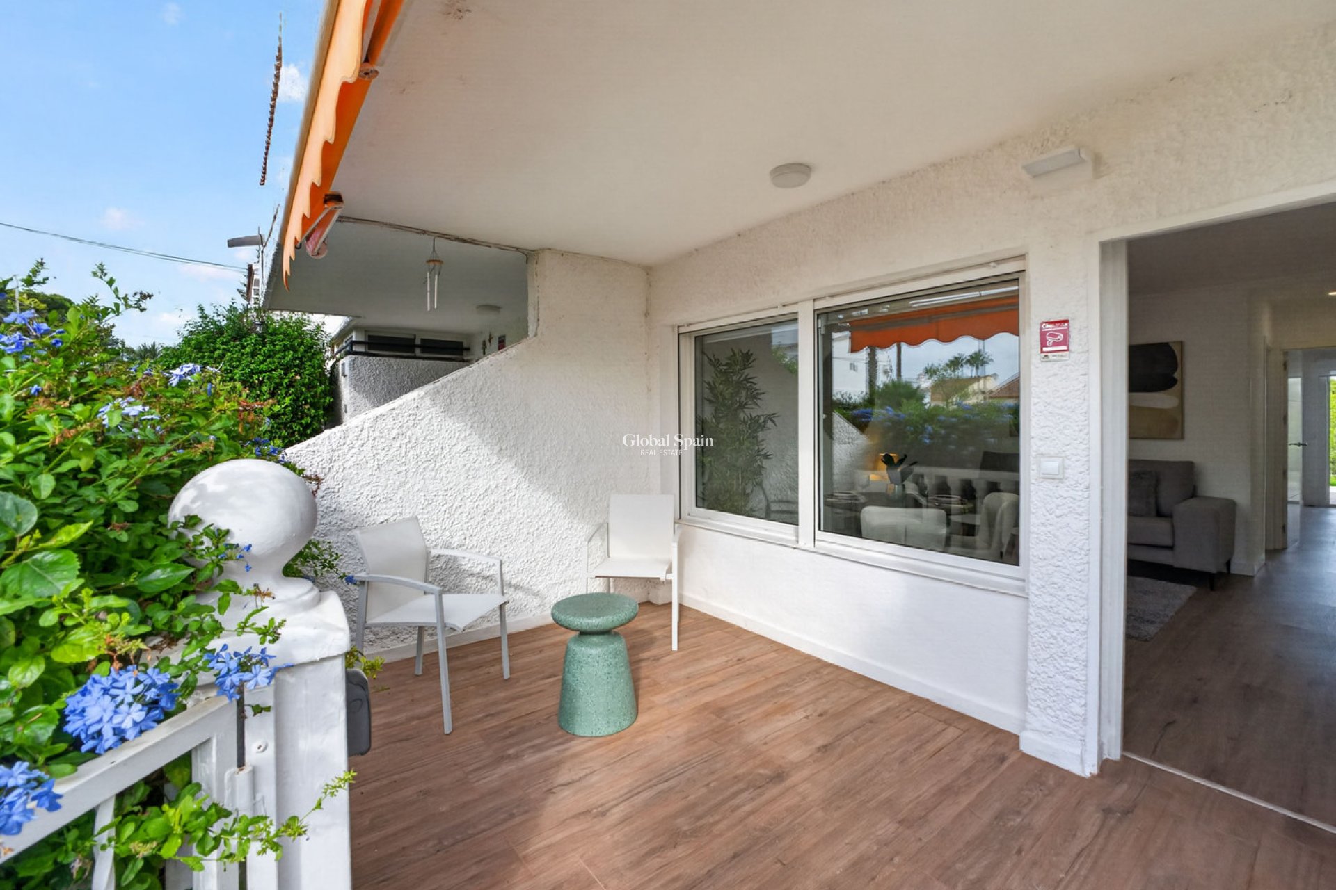 Venta - APARTAMENTO -
VILLAMARTÍN - Costa Blanca