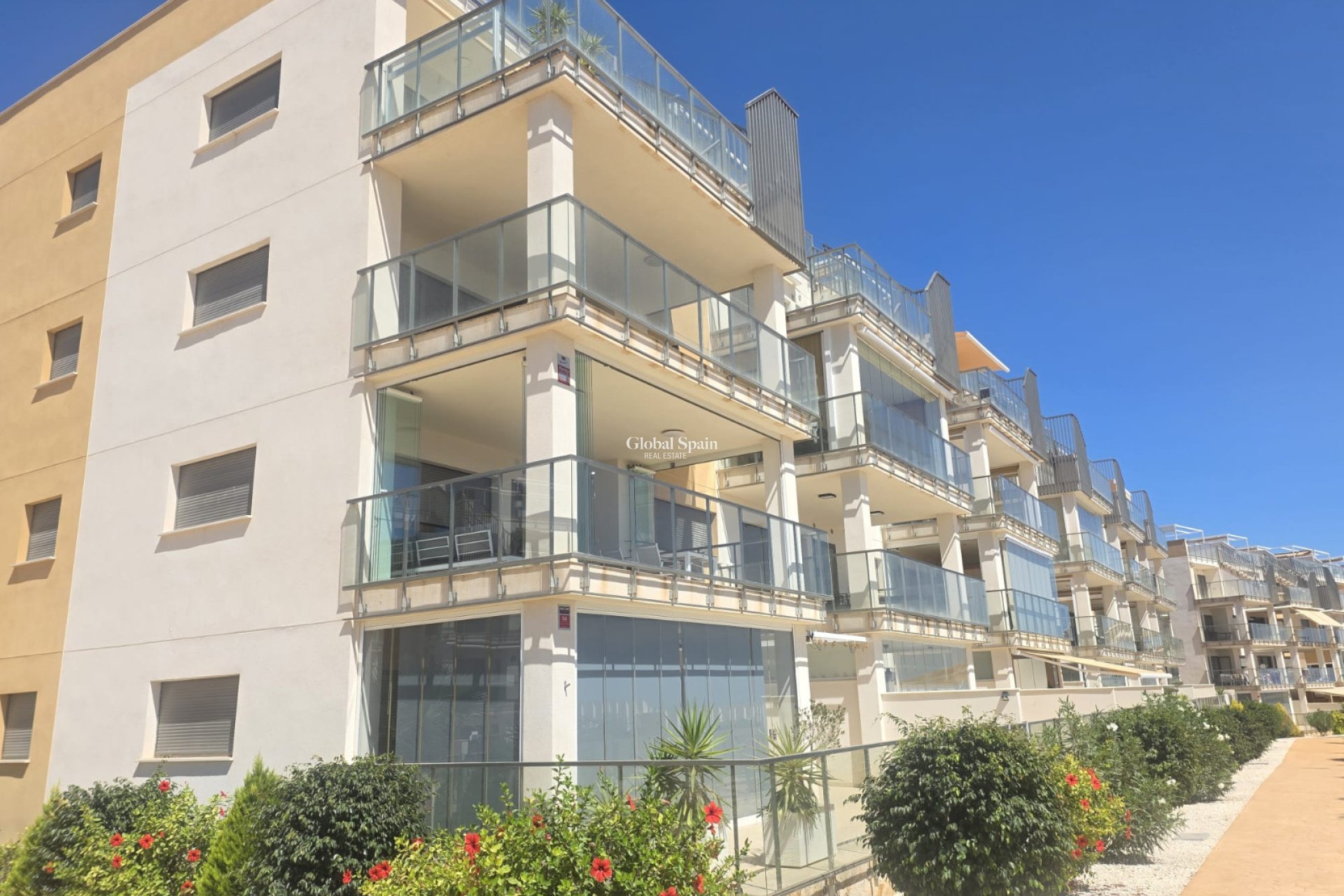 Venta - APARTAMENTO -
VILLAMARTÍN - Costa Blanca