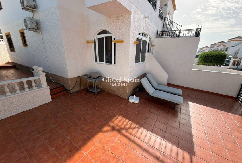 Venta - APARTAMENTO -
VISTABELLA GOLF  - Entre Naranjos - Vistabella Golf