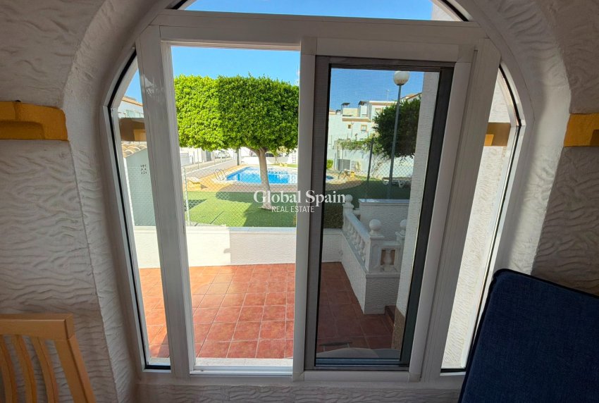 Venta - APARTAMENTO -
VISTABELLA GOLF  - Entre Naranjos - Vistabella Golf