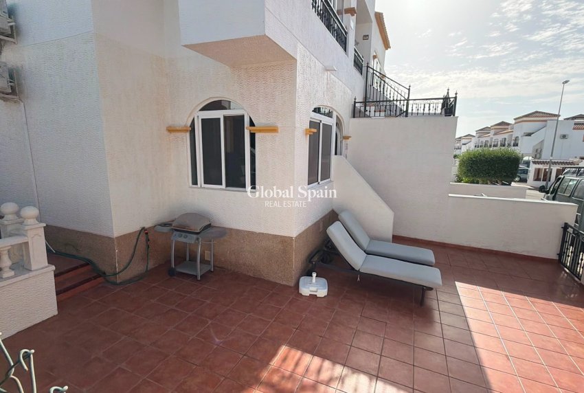 Venta - APARTAMENTO -
VISTABELLA GOLF  - Entre Naranjos - Vistabella Golf