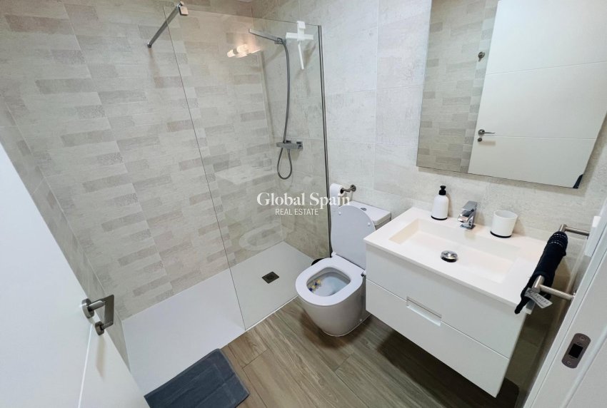 Venta - APARTAMENTO -
VISTABELLA GOLF  - Entre Naranjos - Vistabella Golf