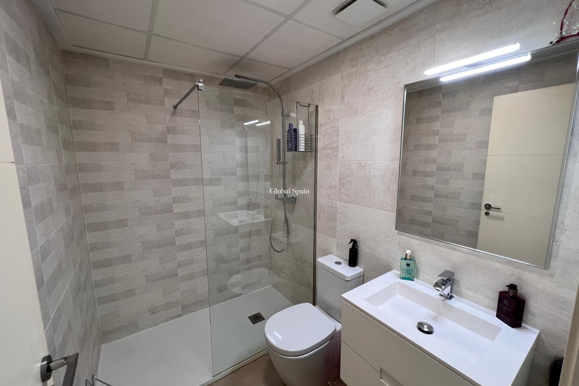 Venta - APARTAMENTO -
VISTABELLA GOLF  - Inland