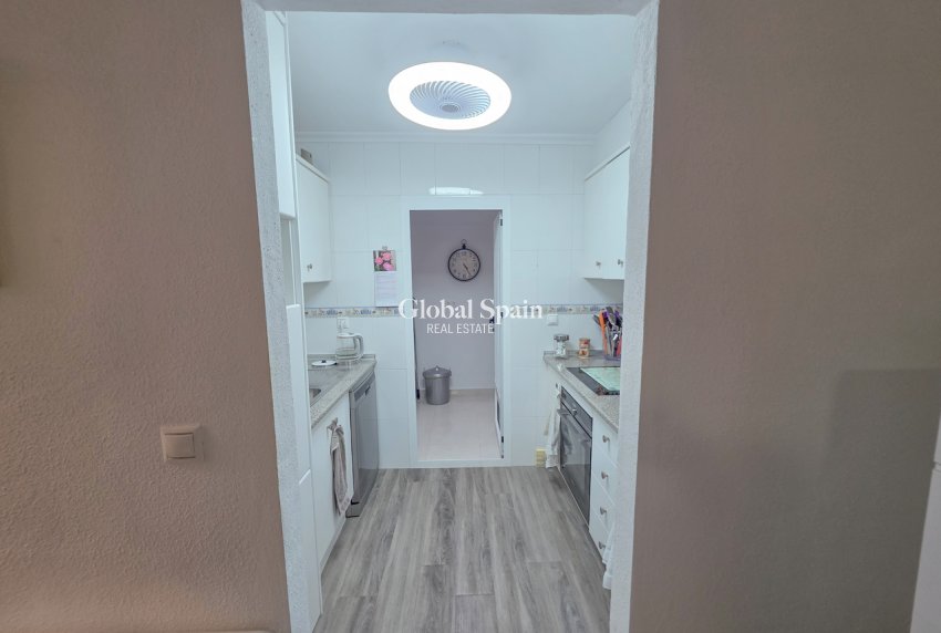 Venta - APARTAMENTO -
VISTABELLA GOLF  - Inland