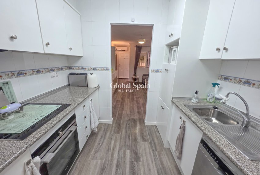 Venta - APARTAMENTO -
VISTABELLA GOLF  - Inland