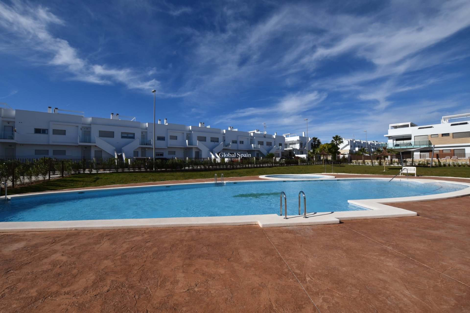 Venta - APARTAMENTO -
VISTABELLA GOLF  - Inland