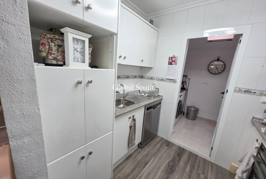 Venta - APARTAMENTO -
VISTABELLA GOLF  - Inland