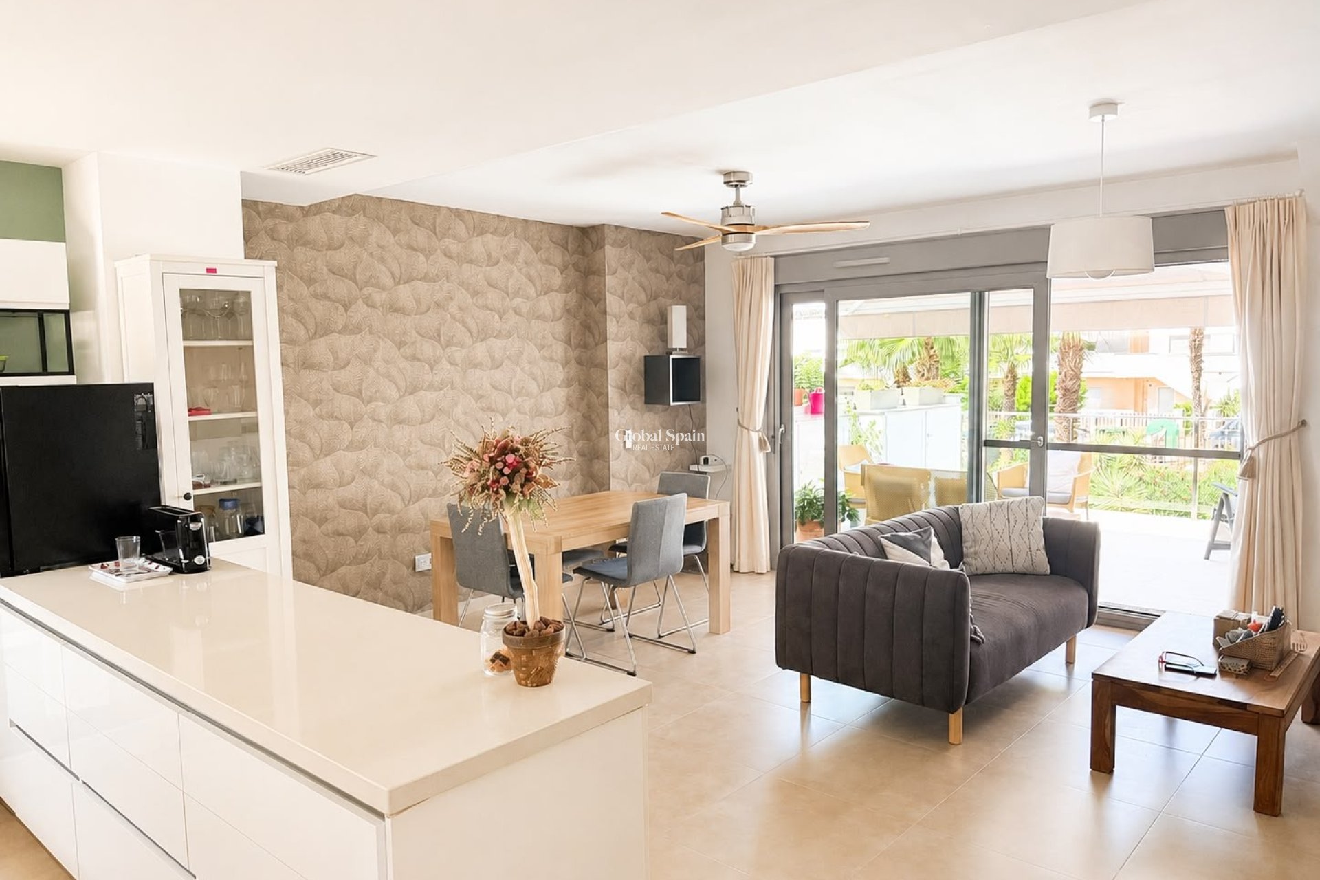 Venta - APARTAMENTO -
VISTABELLA GOLF  - Inland