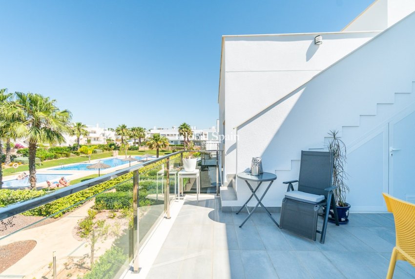 Venta - APARTAMENTO -
VISTABELLA GOLF  - Inland