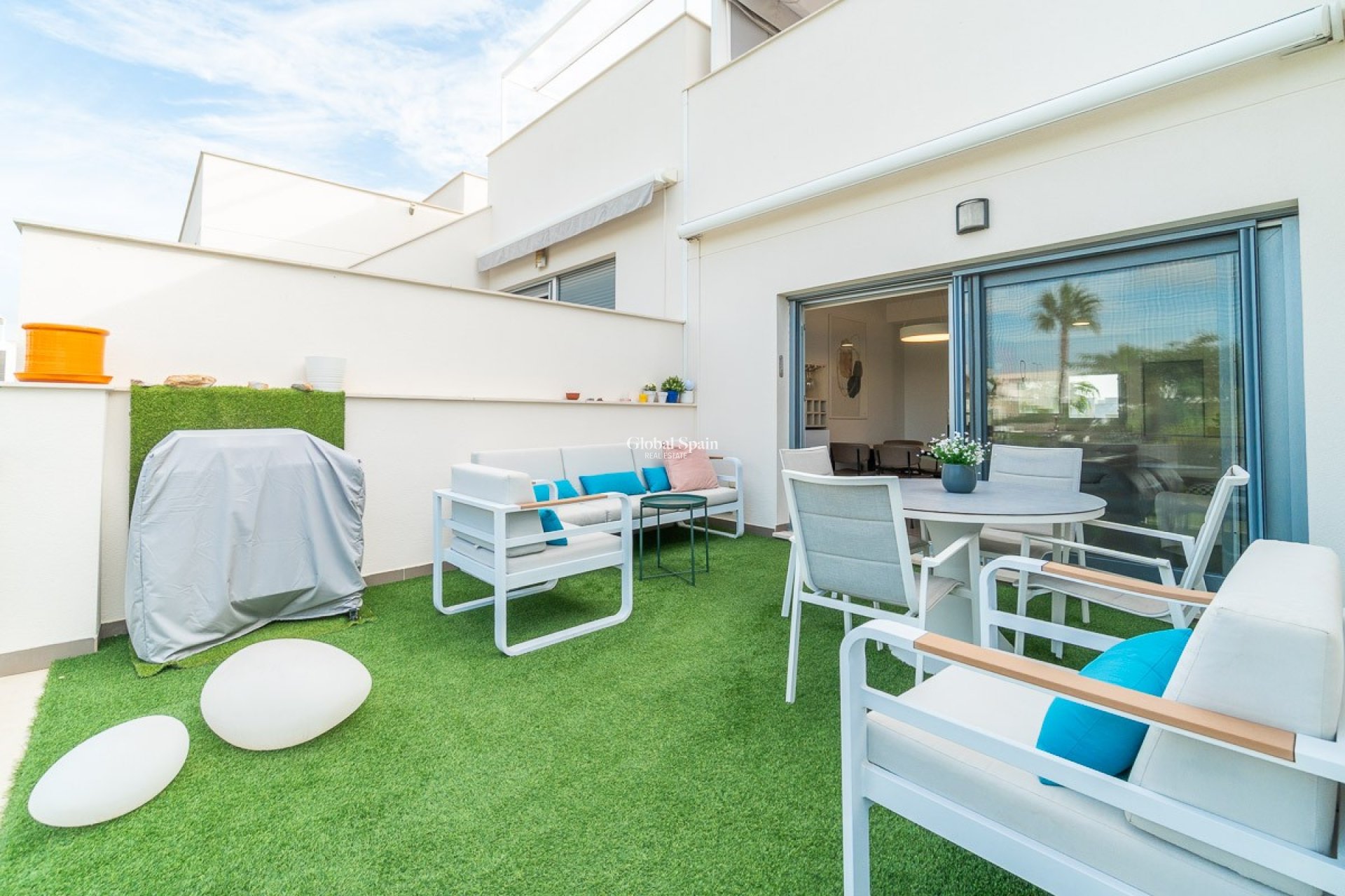 Venta - APARTAMENTO -
VISTABELLA GOLF  - Inland