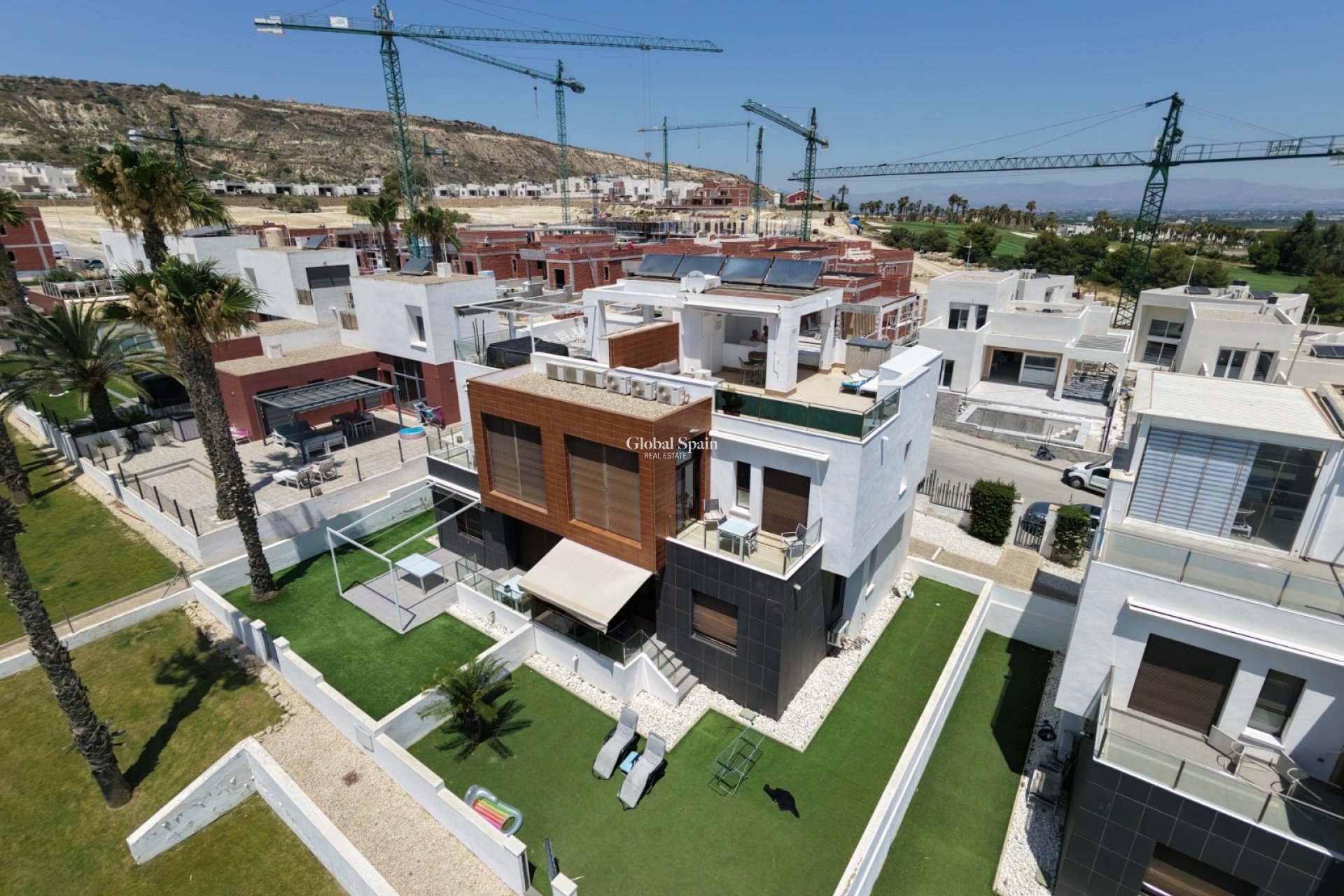 Venta - ÁTICO -
ALGORFA - LA FINCA GOLF / ALGORFA