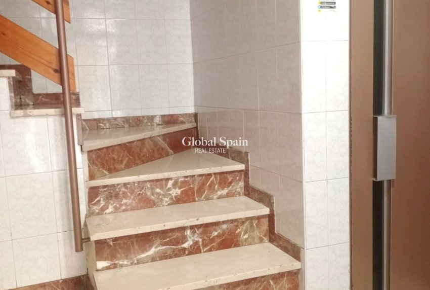 Venta - ÁTICO -
BENIDORM - Centro