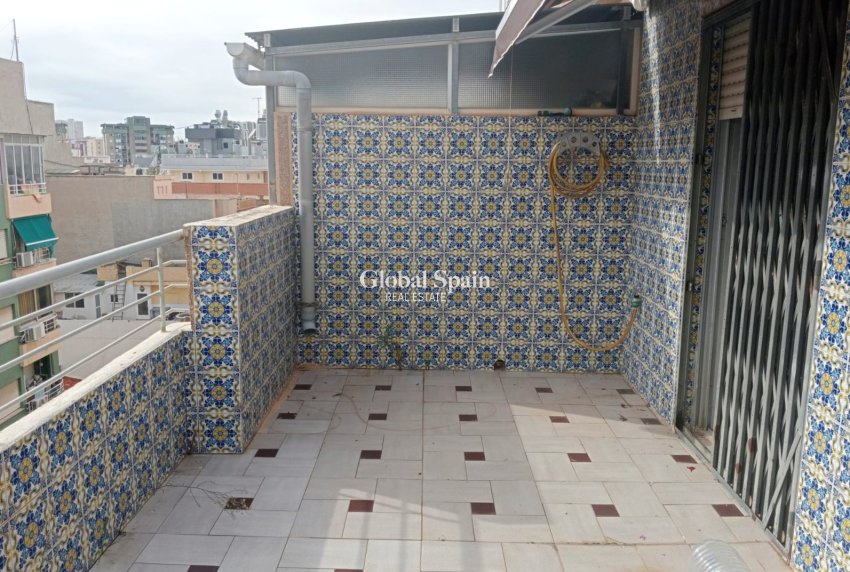 Venta - ÁTICO -
BENIDORM - Centro