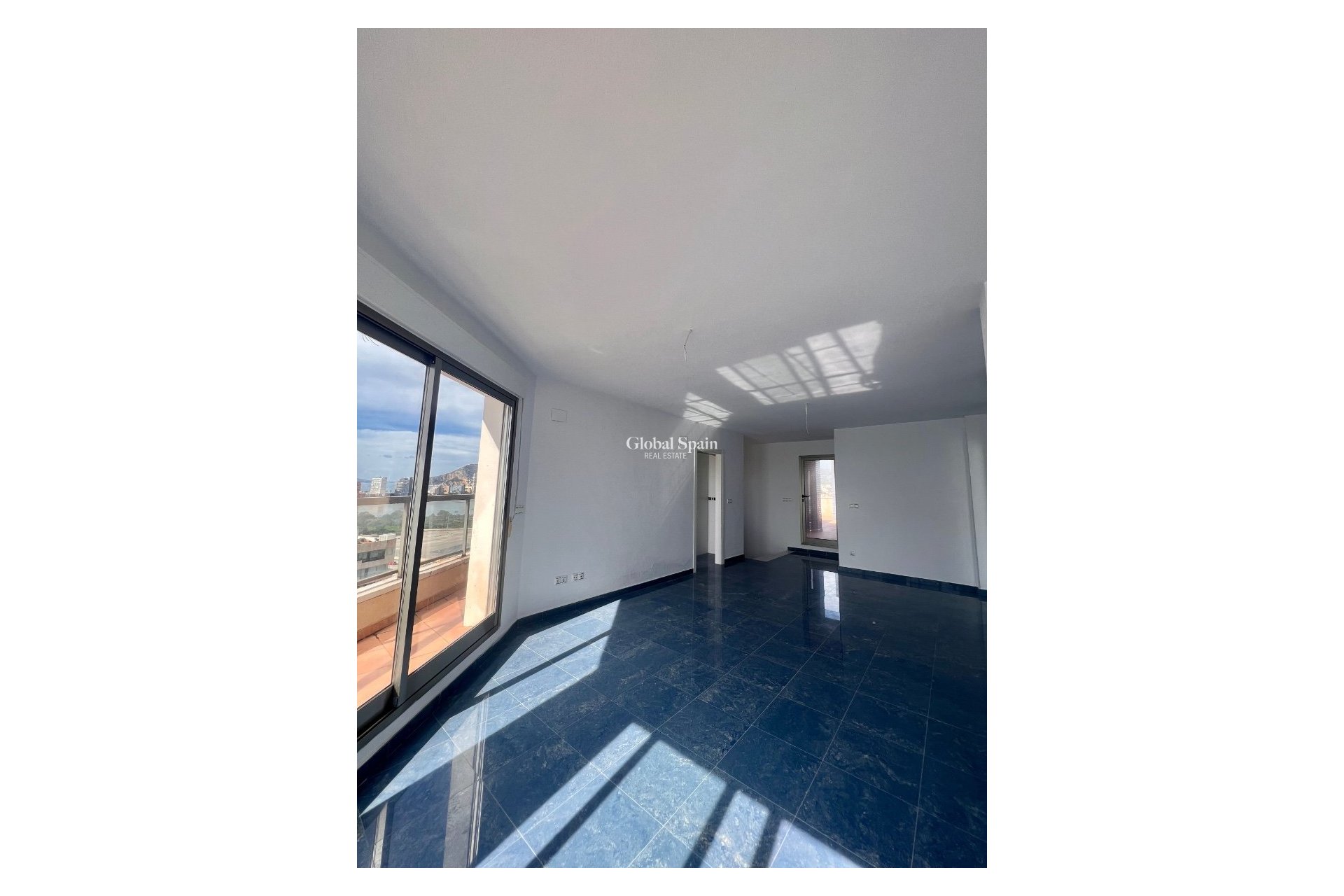 Venta - Atico -
Calpe - Zona Levante - Playa Fossa