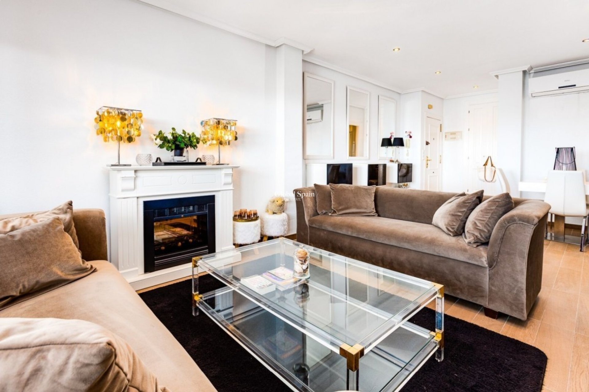 Venta - ÁTICO -
CAMPOAMOR - Inland