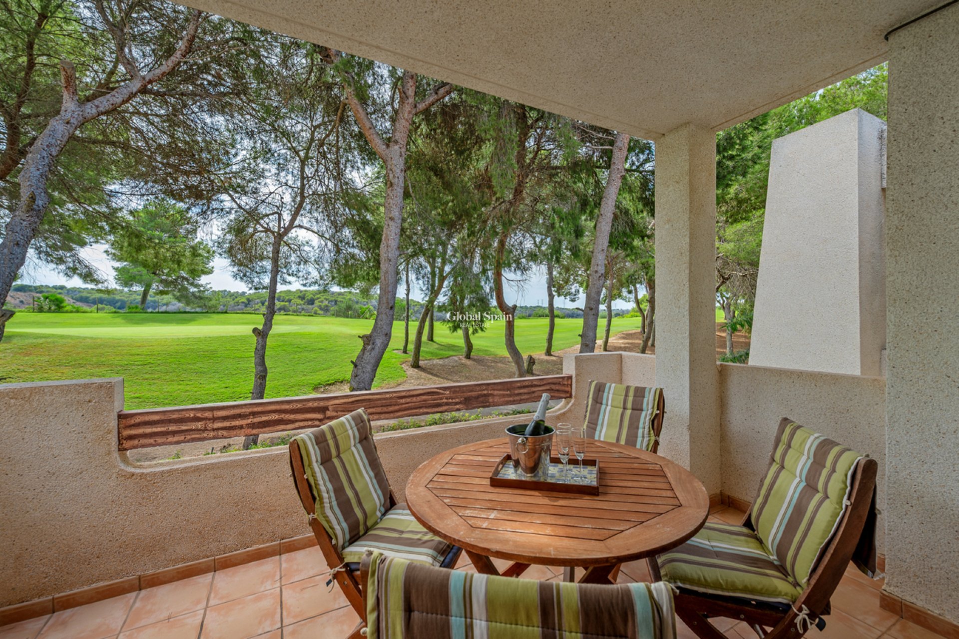Venta - ÁTICO -
DEHESA DE CAMPOAMOR - Costa Blanca