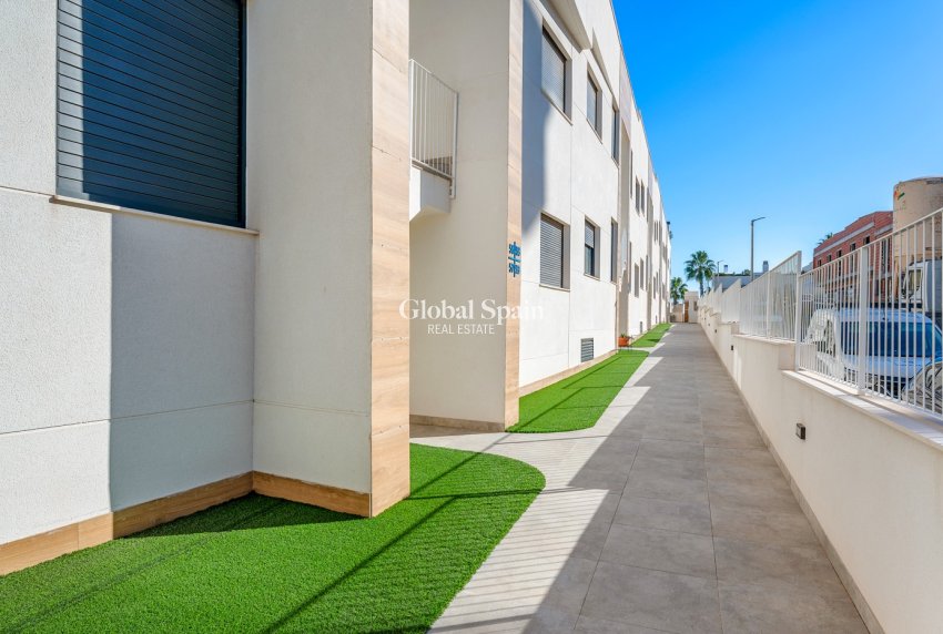 Venta - ÁTICO -
GRAN ALACANT - Costa Blanca