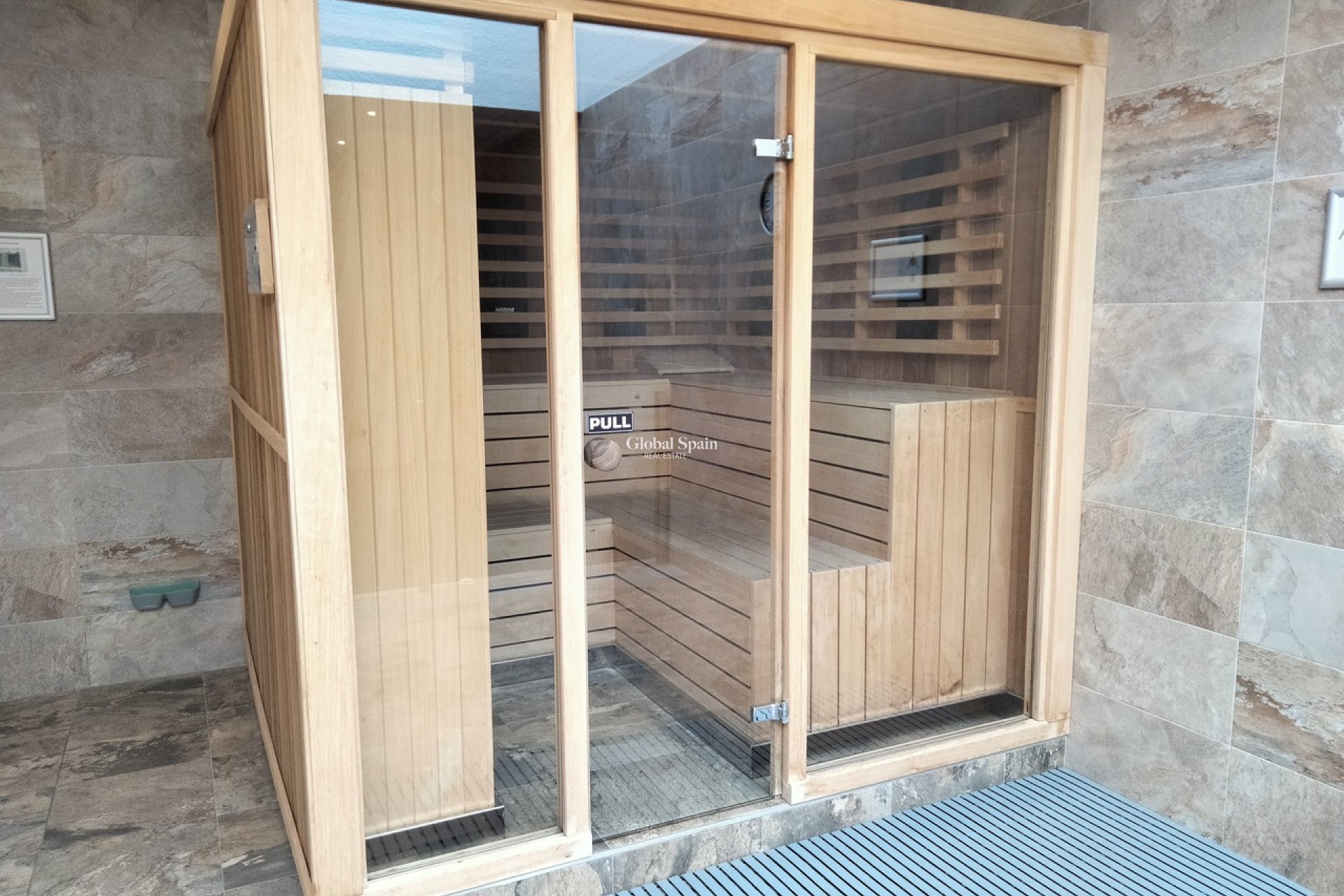 Venta - ÁTICO -
GUARDAMAR DEL SEGURA - Costa Blanca