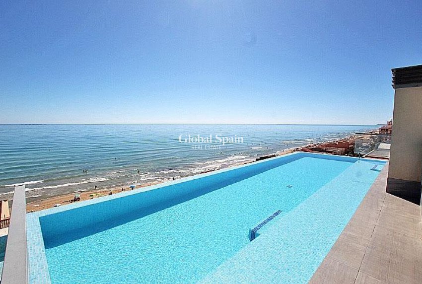 Venta - ÁTICO -
GUARDAMAR DEL SEGURA - Guardamar Playa