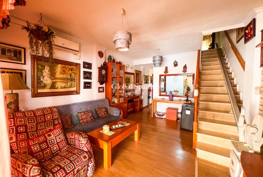 Venta - ÁTICO -
GUARDAMAR DEL SEGURA - Playa Centro Guardamar